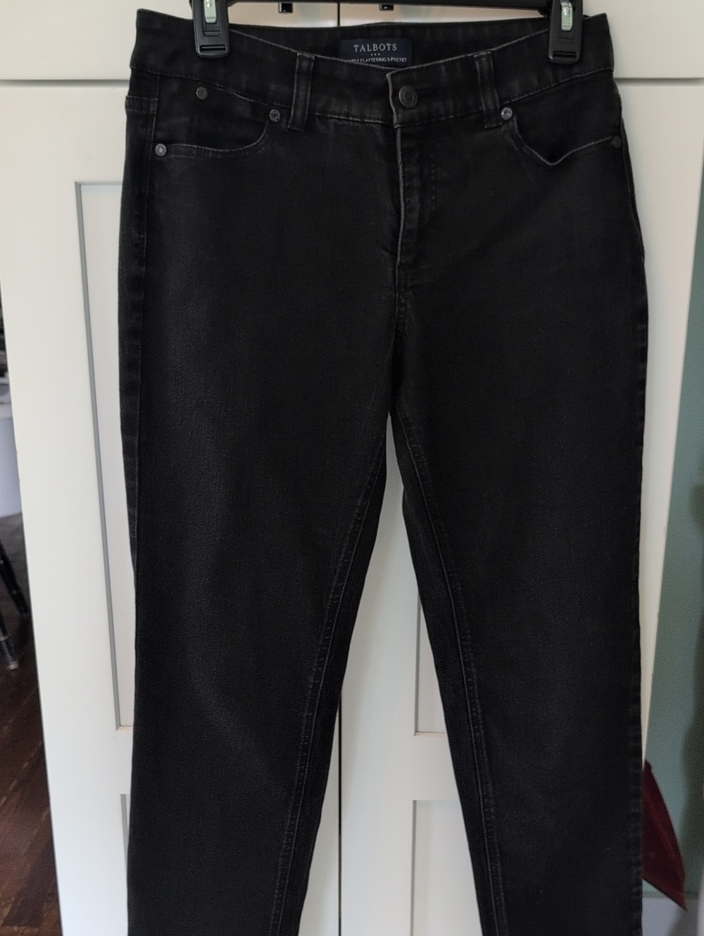 Talbots Women's Black Straight Leg Jeans Sz 6 Petite